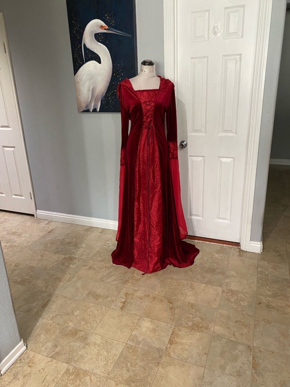 New Women XL Deluxe Witch Dress Costume, Vintage Embroidered Renaissance Gothic - Picture 7 of 13